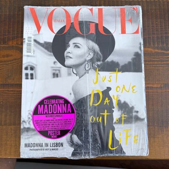 VOGUE Italia 816 August 2018 Madonna in Lisbon - Picture 1 of 1
